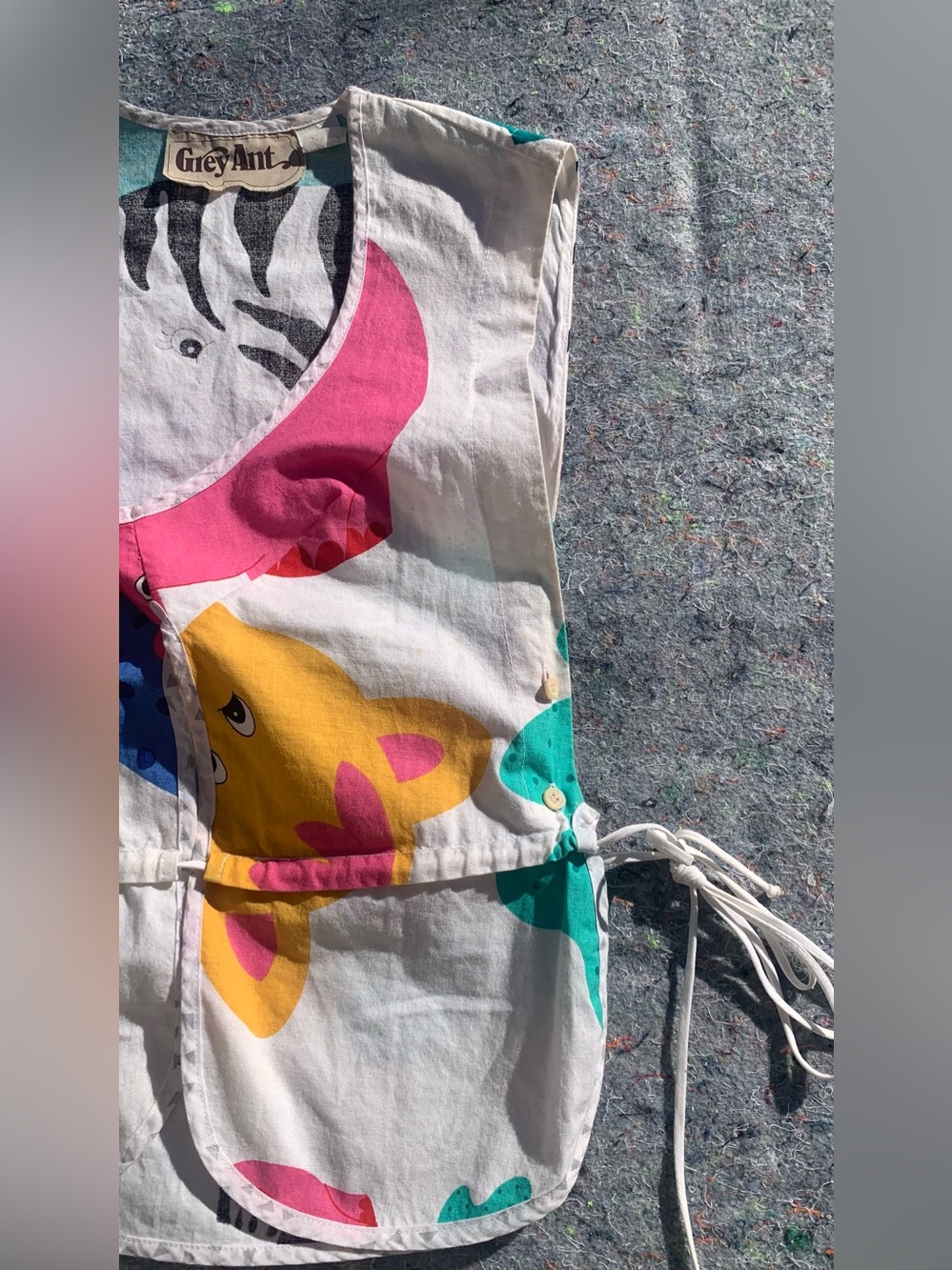 Designer Grey Ant cotton pinafore apron style top w/ a colorful animal print - Picture 6 of 16